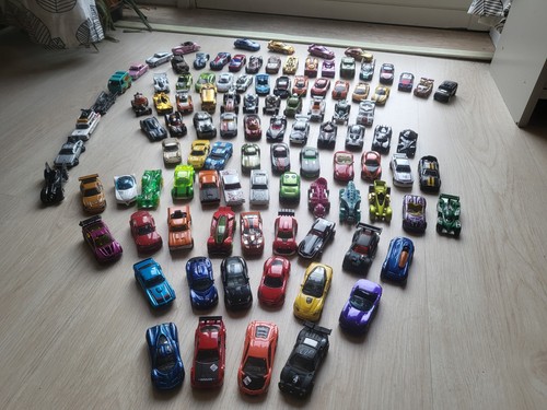 103 hotwheels cars - 103,