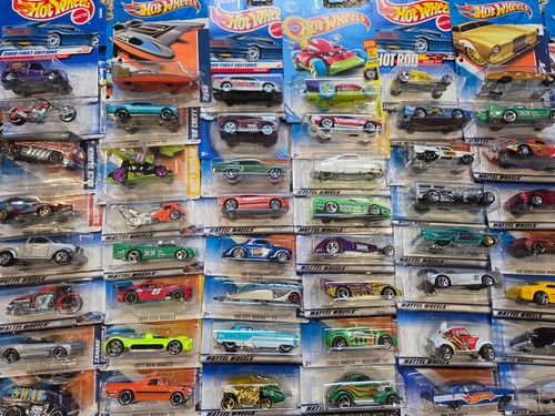 Hot wheels mystery lot of - lot, 25