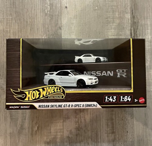 Hot wheels premium nissan - wheels,
