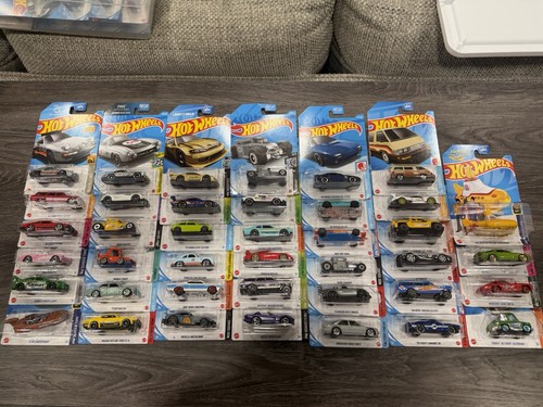 Hot wheels lot random - lot, 40